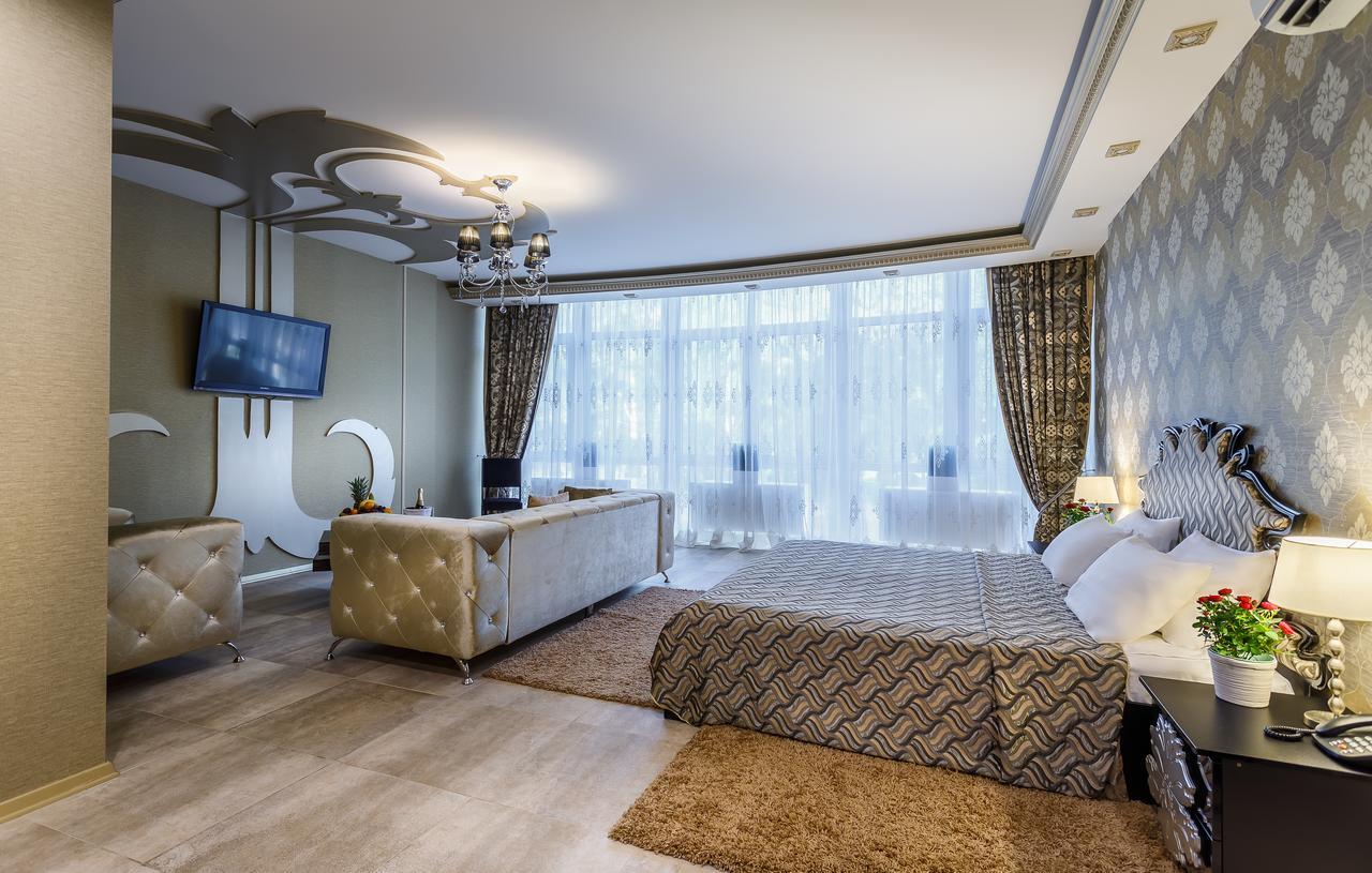 Hotel Victoria Plaza à Pereslavl-Zalesski Extérieur photo